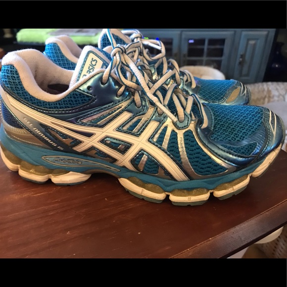 asics gel nimbus 7.5